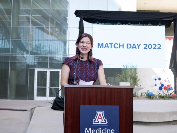 Megan Cadigan announces she matched in family medicine at Kaiser Permanente in San Diego during the UArizona College of Medicine – Phoenix Match Day 2022 event.