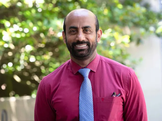 Portrait of researcher Sakthivel Sadayappan