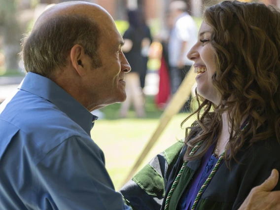 David Waine captures a moment with his daughter, Rayna Schwartz, MD, before she goes into Centennial Hall for the College of Medicine – Tucson class of 2022 convocation. 