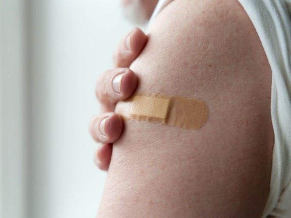 The results of a new study help explain the immune system’s response to skin infections, skin cancer and vaccinations delivered through the skin in older adults.
