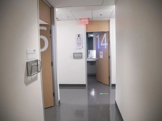 On the eighth floor, standardized patients help students learn patient care, with simulated exam rooms. 