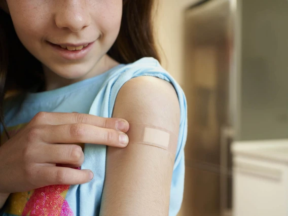 Nearly 250 vaccinated and unvaccinated adolescents between the ages of 12 and 17 took part in the AZ HEROES study, which examined the effectiveness of the Pfizer-BioNTEch COVID-19 vaccine.