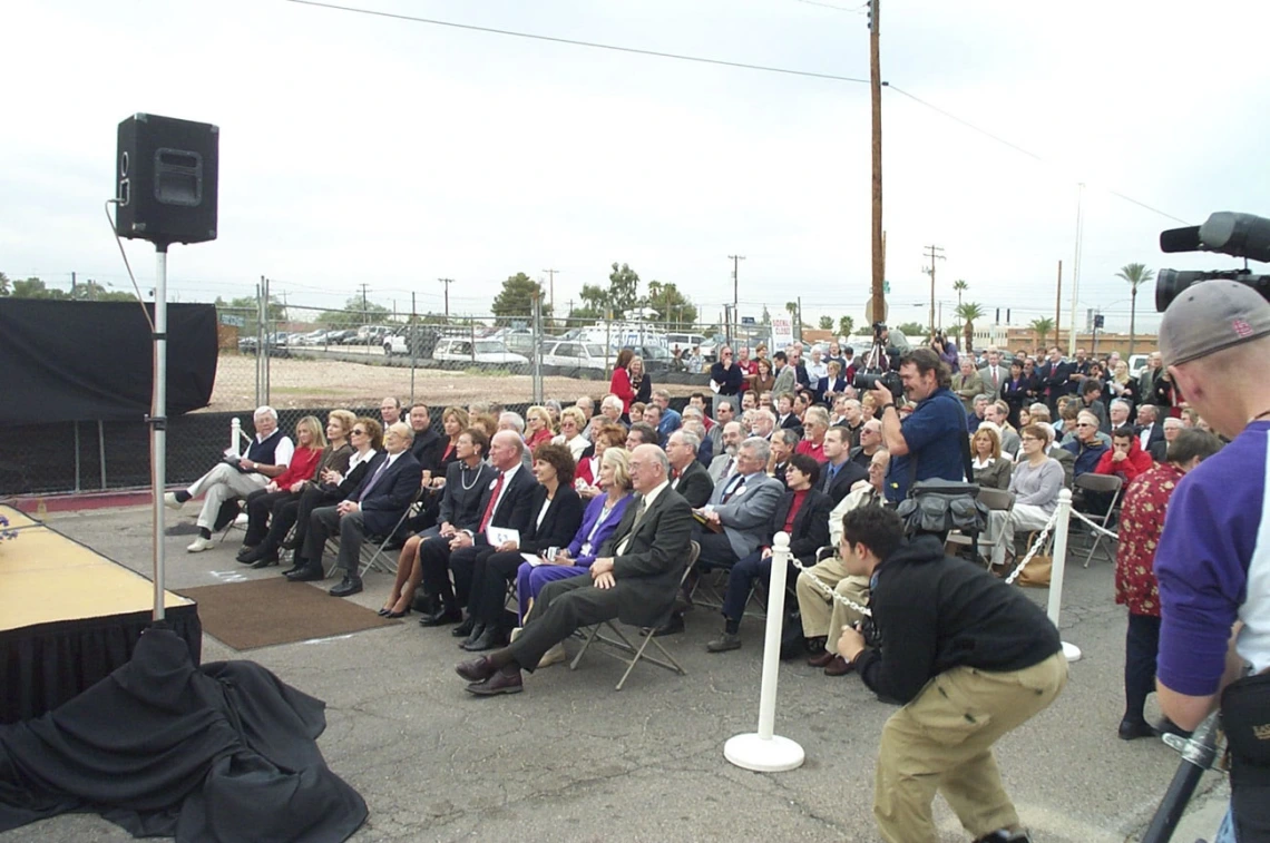 In November 2003, the university celebrates the groundbreaking of Roy P. Drachman Hall, the college’s future home.