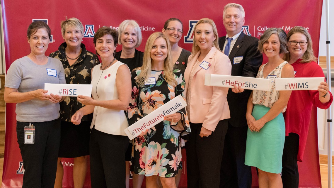 Members of Women in Medicine and Science with College of Medicine – Phoenix Dean Guy Reed, MD, at the 2019 annual dinner.