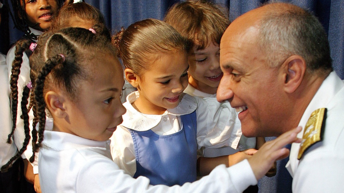 Dr. Richard Carmona, seen here talking with school children when he was U.S. surgeon general, has been named a senior advisor to Gov. Doug Ducey. 