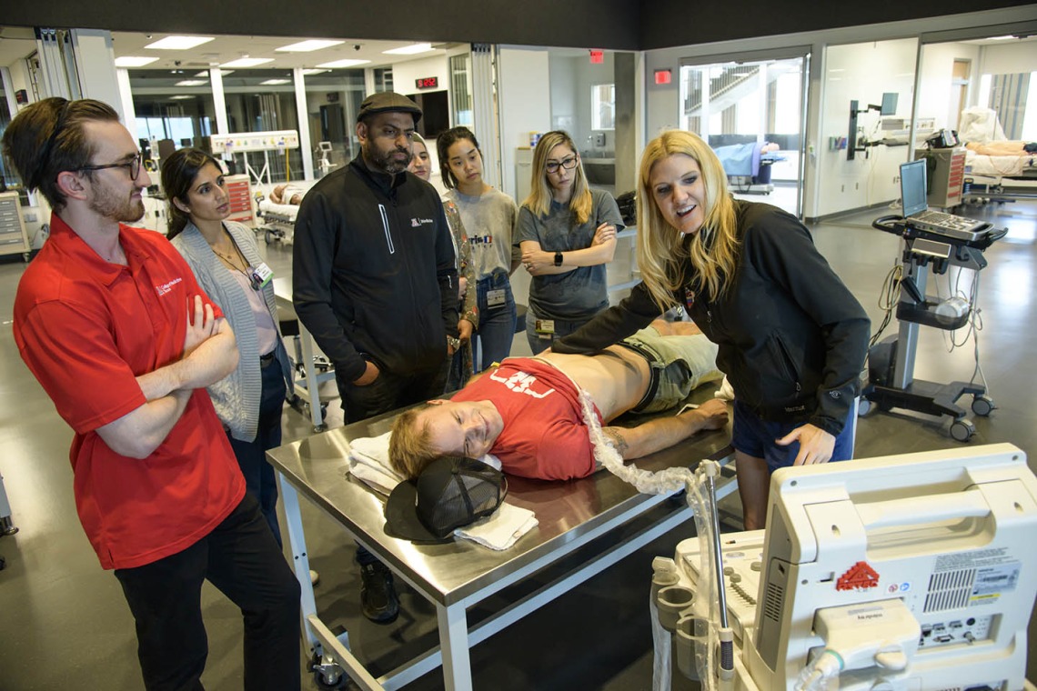 ASTEC’s SimDeck is a two-story soundstage and training environment. Here, emergency medicine students learn ultrasound techniques in a simulated environment.