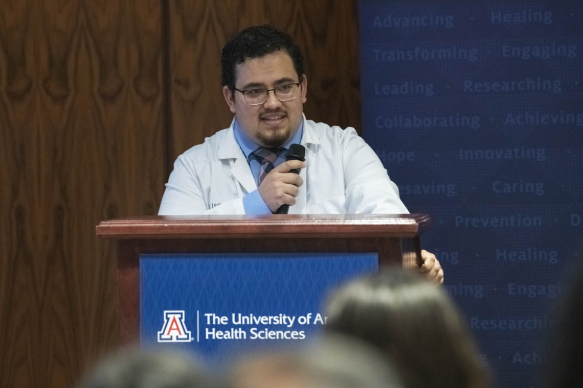 Primary Care Physician scholarship recipient Raymond Larez, MPH, speaks at the Tucson scholarship reception. 