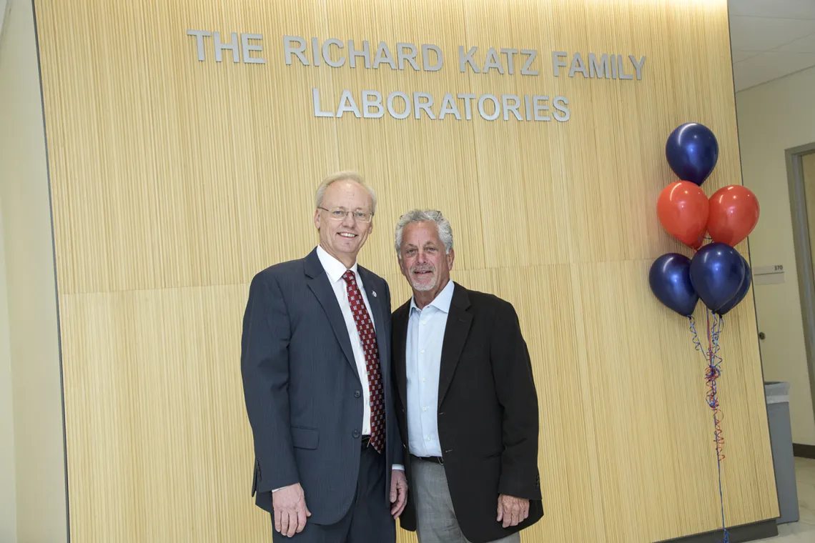 College of Pharmacy Dean Rick Schnellmann, PhD, and donor Richard Katz.