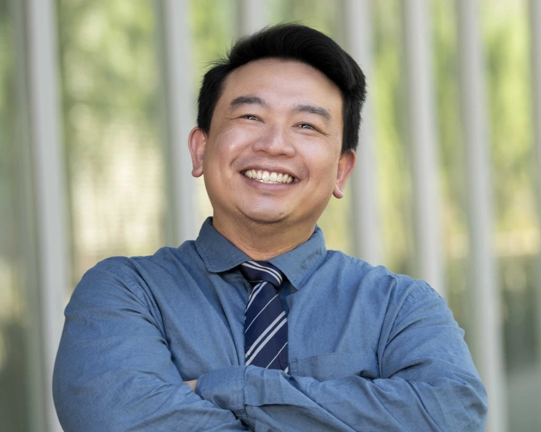 Portrait of Mark Lee