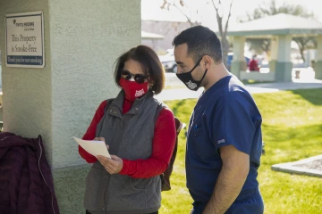 Dr. Cecilia Rosales (left) is bringing COVID-19 vaccines to underserved communities in Phoenix, expanding access to the lifesaving shot.