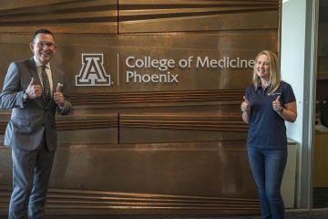 Glen Fogerty, PhD, associate dean for admissions and recruitment at the College of Medicine – Phoenix, with Amy Arias.