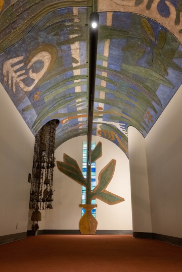 Paolo Soleri's artwork in the UArizona Cancer Center