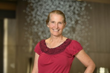 portrait of Lisa Kiser at the Health Sciences Innovation Building