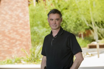 Janko Nikolich-Žugich, MD, PhD, is head of the UArizona College of Medicine – Tucson’s Department of Immunobiology and co-director of the Arizona Center on Aging.