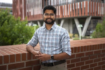 Portrait of computer scientist Shravan Aras