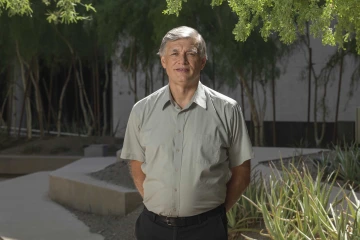 Outdoor portrait of Vlad Kalinichenko, MD, PhD.