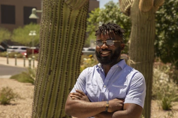 Atehkeng (Ateh) Zinkeng, PSM, of Cameroon, is pursuing his passion for medicine and research in the MD-PhD program in the College of Medicine – Tucson.