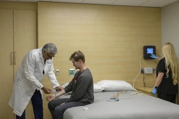 researcher in sleep center