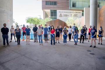 The College of Medicine – Phoenix Student Service Corps is a group of volunteers helping during COVID-19.