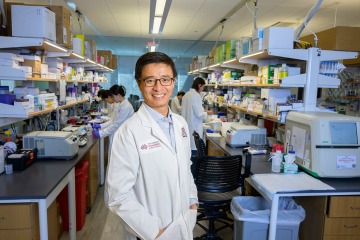Fei Yin, PhD, joined the Center for Innovation in Brian Science in 2017 as the assistant director of translational neuroscience. 
