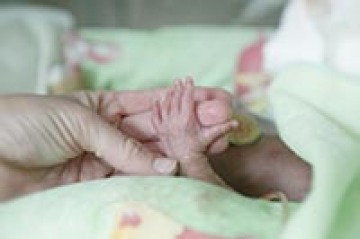 Premature birth affects one out of 10 women in the United States and can lead to multiple complications in newborns. Early identification of women who are at high risk of preterm delivery can increase care and outcomes for both baby and mother.