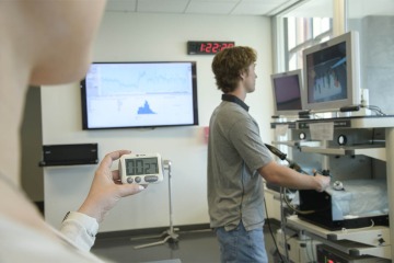 Student researchers measured how stress affected the learning and retention of surgical skills by placing a heart rate monitor on participants, then adding a time limit on the simulation training exercises as a stressor.