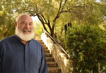 Dr. Andrew Weil