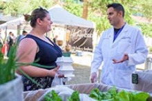Dr. “Shad” Marvasti at a wellness market in Phoenix in 2018. (Photo: University of Arizona College of Medicine – Tucson)